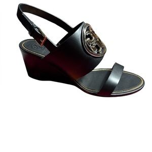 Brand New with box Women’s sz 7.5  Tory Burch Wedge Sandal black leather